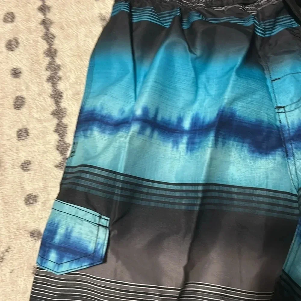 Kanu Blue Striped Swim Shorts Trunks NWT Size Small
